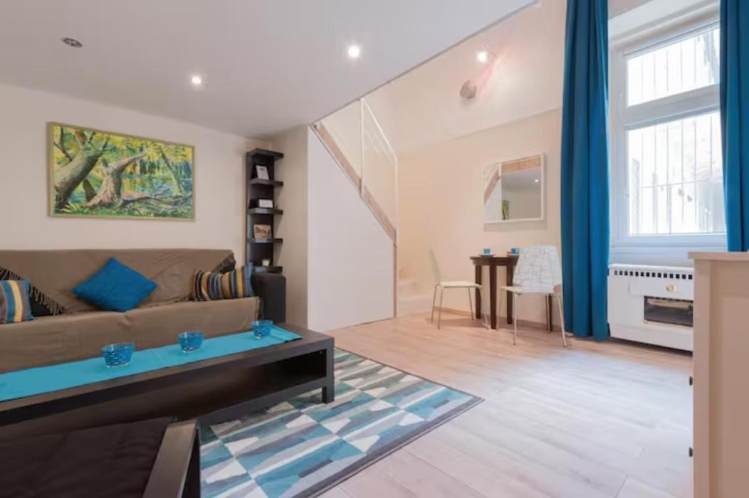 Apartament Ring *